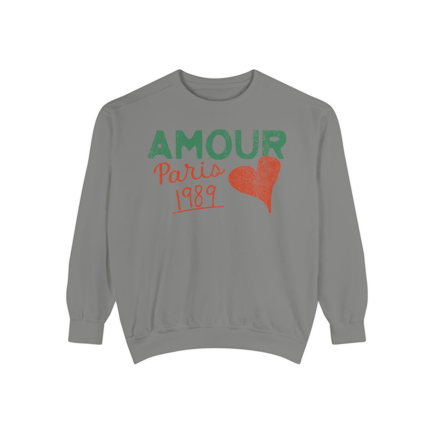 Amour Paris Graphic Tee