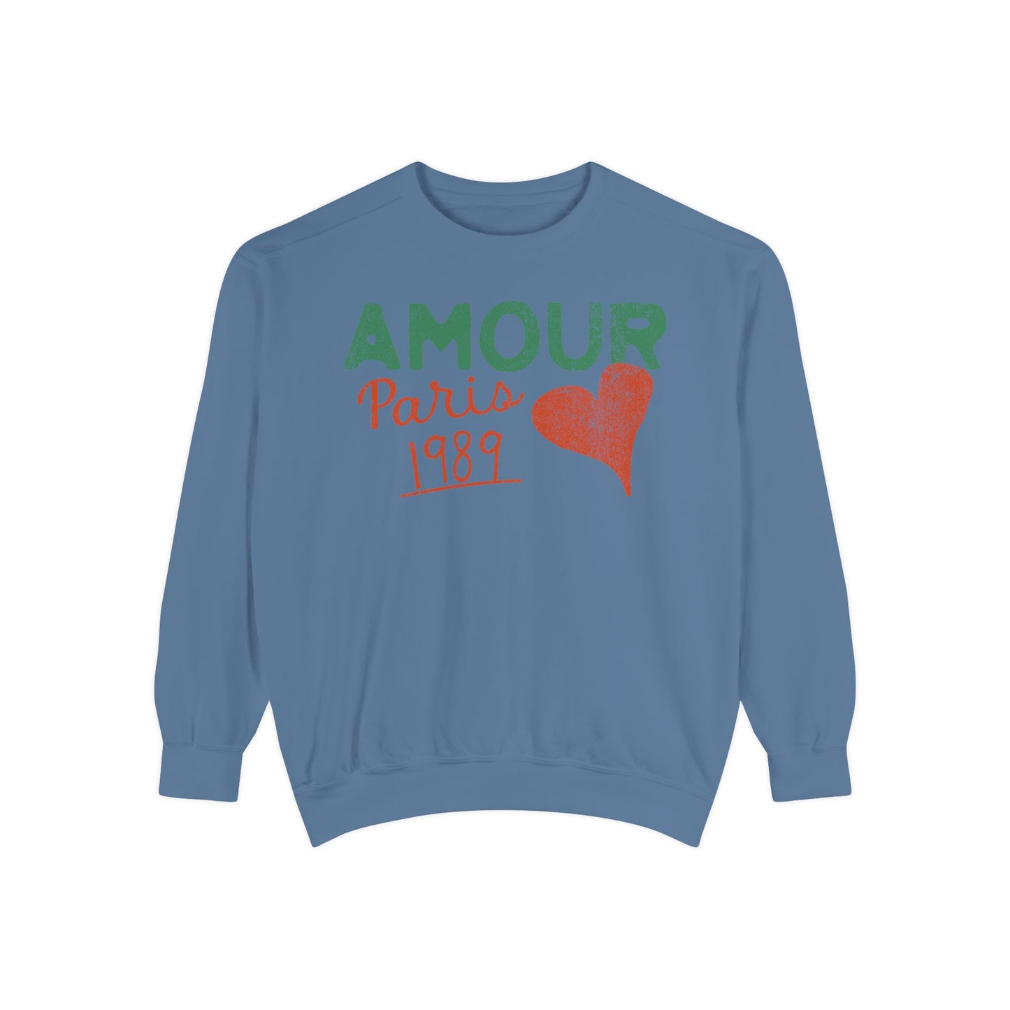 Amour Paris Graphic Tee