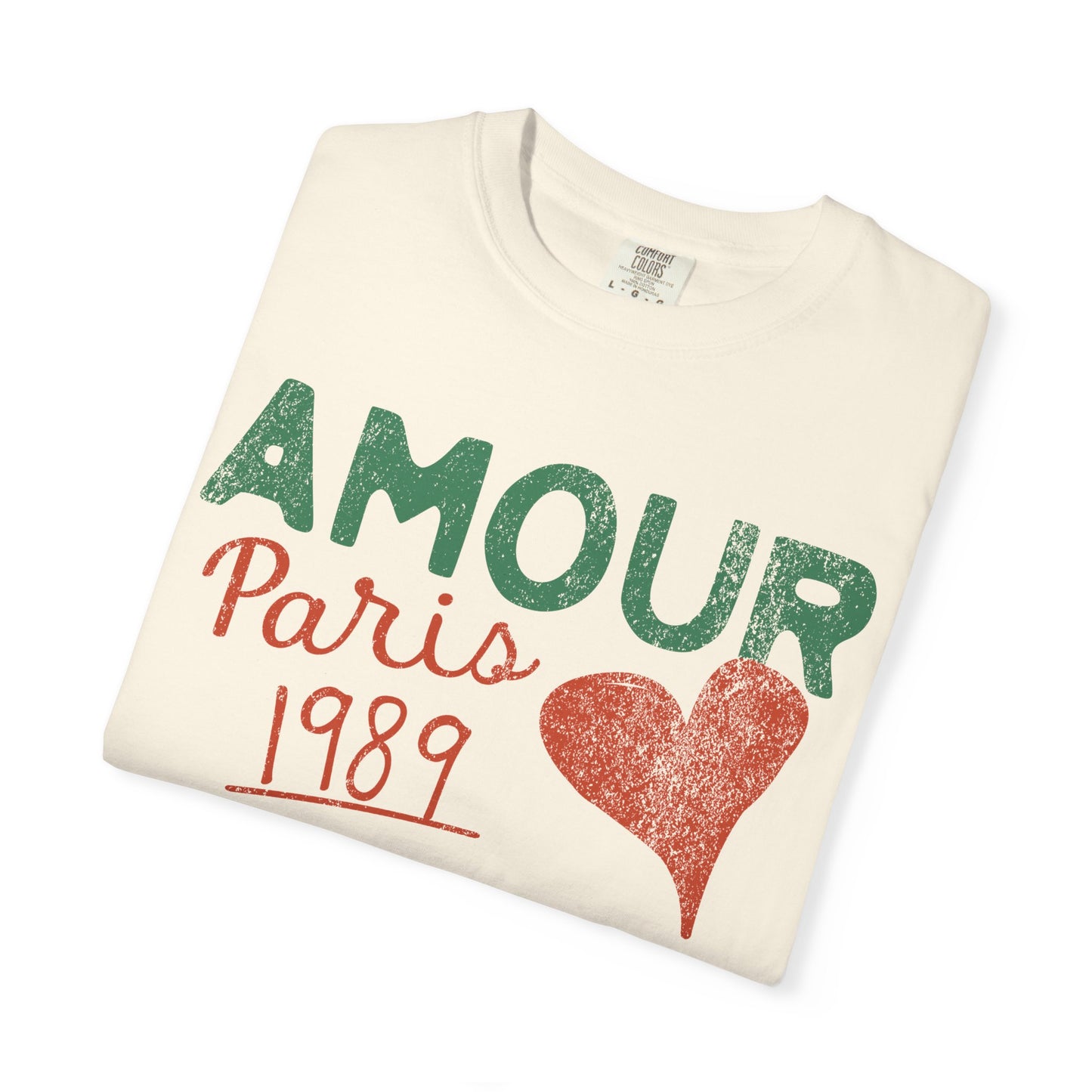 Amour Paris Graphic Tee