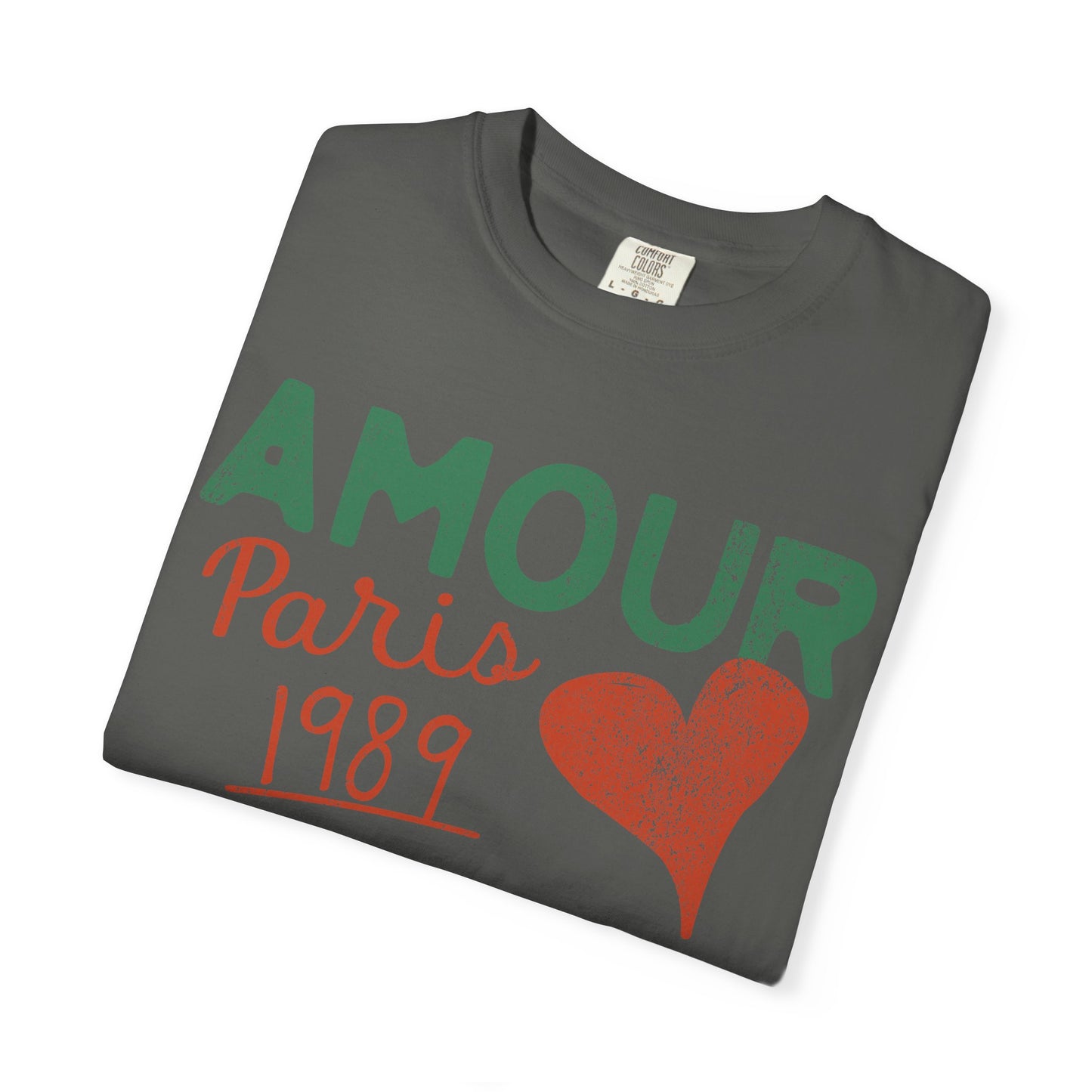 Amour Paris Graphic Tee