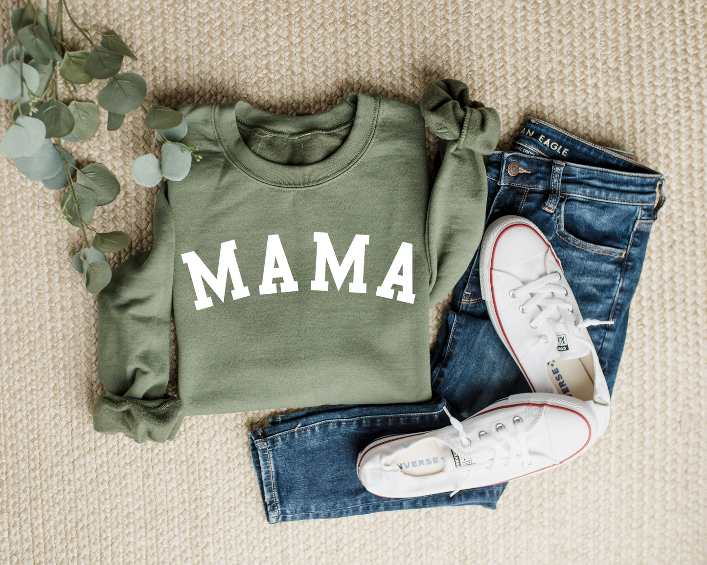 - MAMA Sweatshirt -