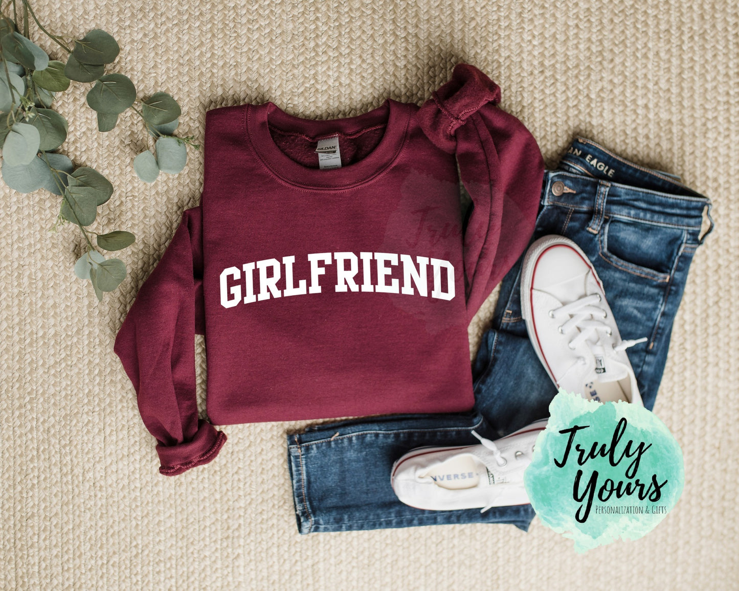 - GIRLFRIEND Sweatshirt -