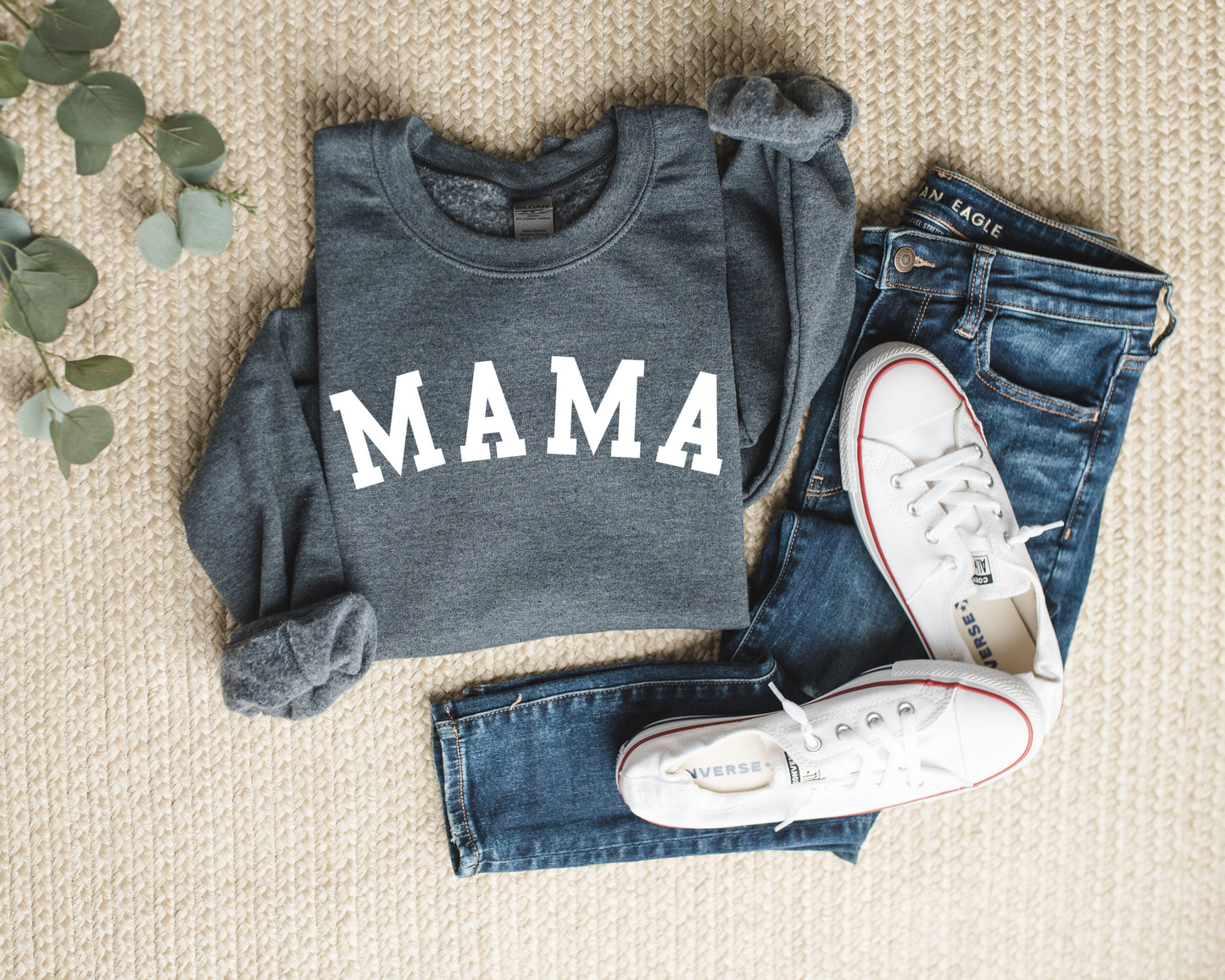 - MAMA Sweatshirt -